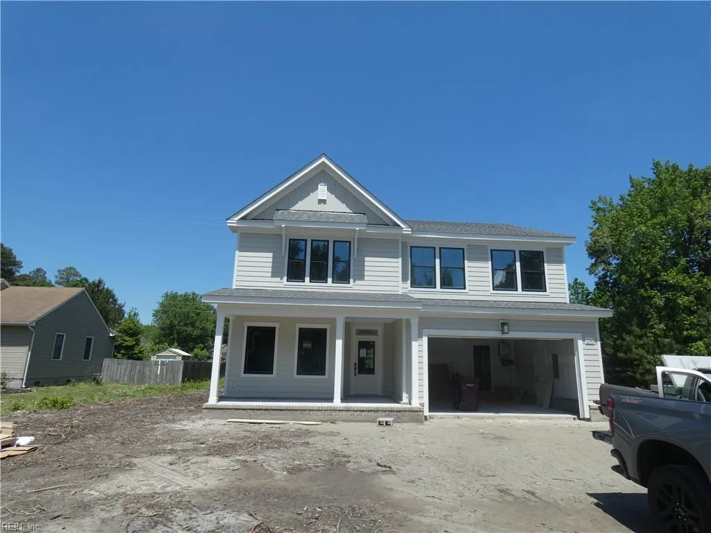 1093 Washington DR, CHESAPEAKE VA 23322