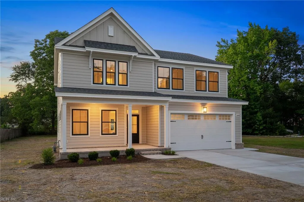 1093 Washington DR, CHESAPEAKE VA 23322