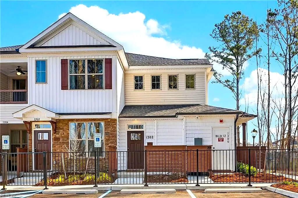MM Amelia @ Villages At Bartlett Station NONE, Carrollton — 2 bed Residential, 1,255 sqft
