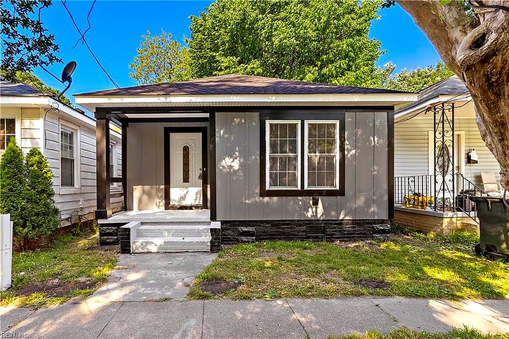3113 Vimy Ridge AVE, Norfolk — 3 bed Residential, 1,000 sqft