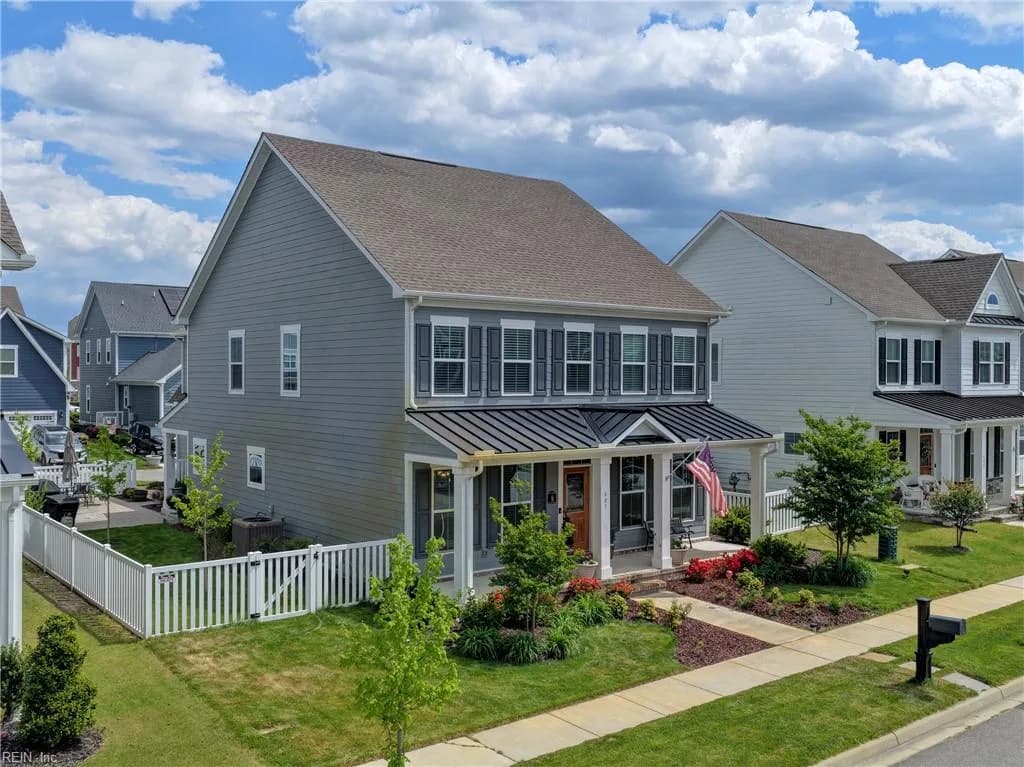 605 Big Bear LN, CHESAPEAKE VA 23323 - Photo 2