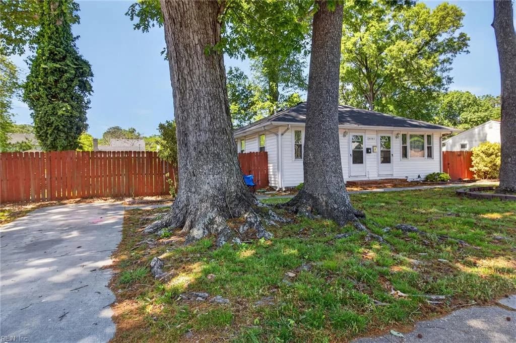 6351 Edward ST, NORFOLK VA 23513 - Photo 4