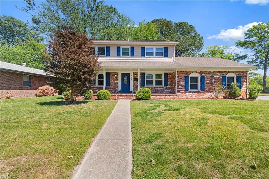 100 Horseshoe LNDG, HAMPTON VA 23669 - Photo 2