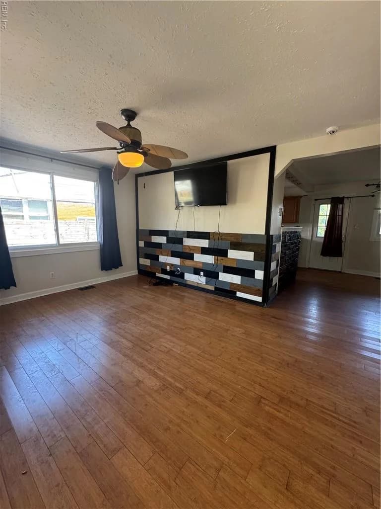 1303 Yeadon RD, CHESAPEAKE VA 23324 - Photo 3