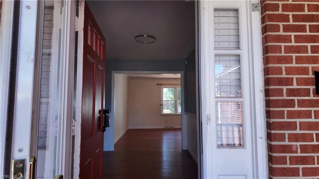 1757 Lafayette DR, HAMPTON VA 23664 - Photo 4