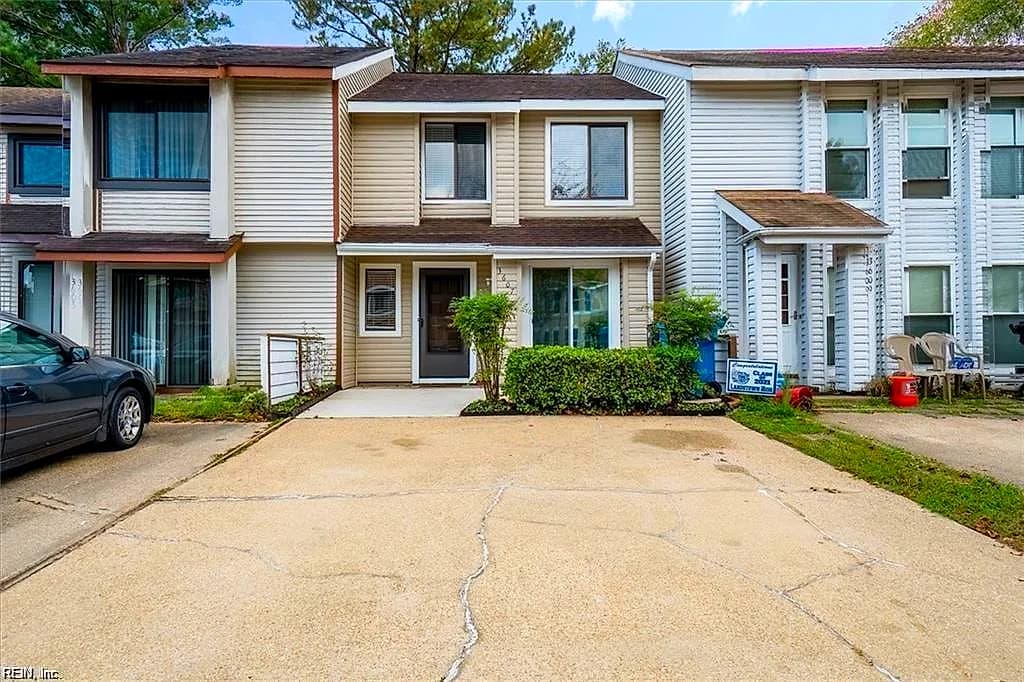 3607 Chimney Creek DR, VIRGINIA BEACH VA 23462 - Main photo