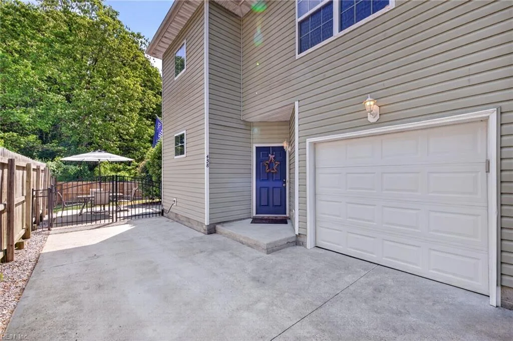 458 Oceana BLVD N, Virginia Beach — 3 bed Residential, 1,790 sqft