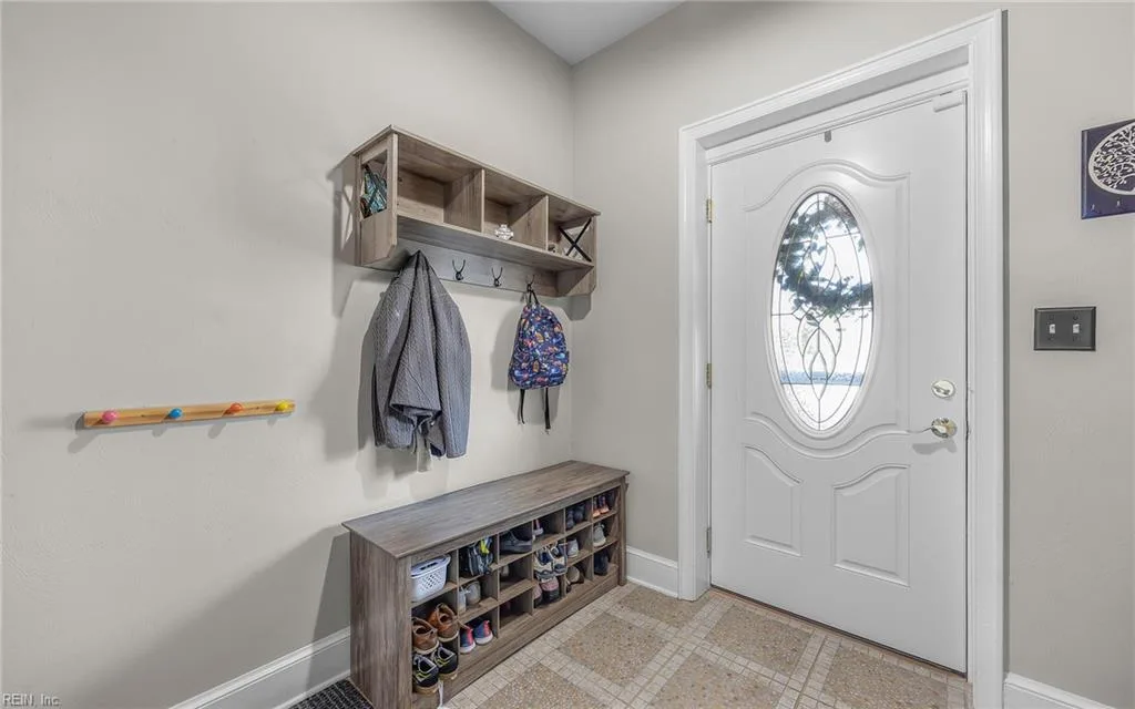 785 W Ocean View AVE, NORFOLK VA 23503 - Photo 4