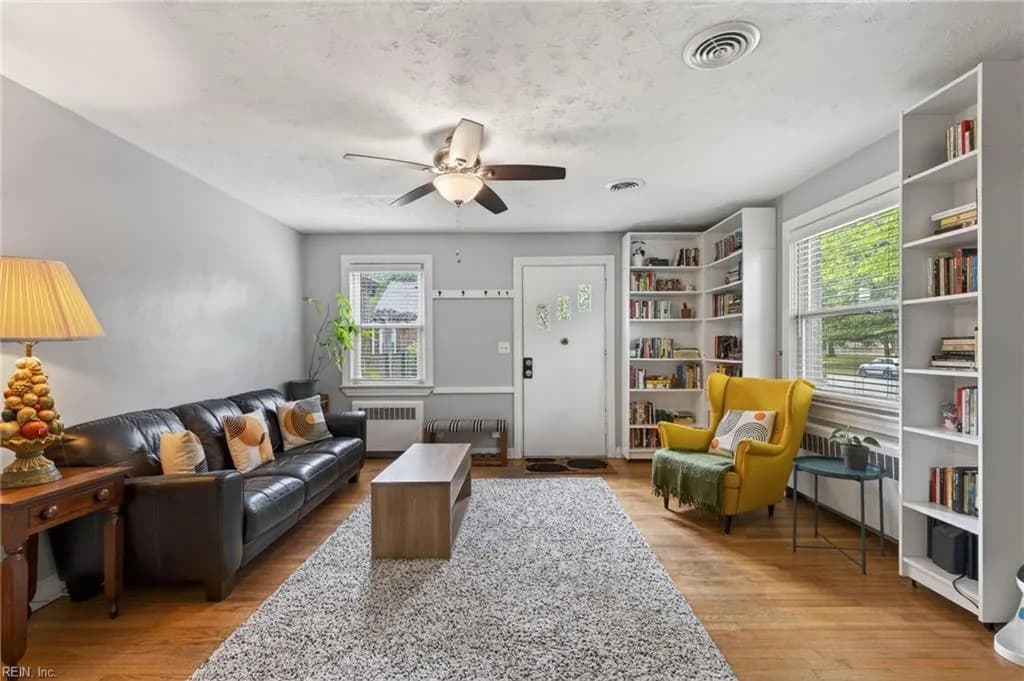 163 E Evans ST, NORFOLK VA 23503 - Photo 5