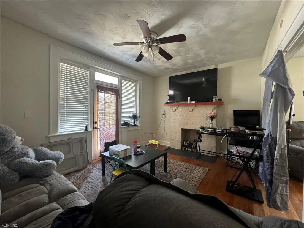 527 W 36th ST #201, NORFOLK VA 23508 - Photo 5