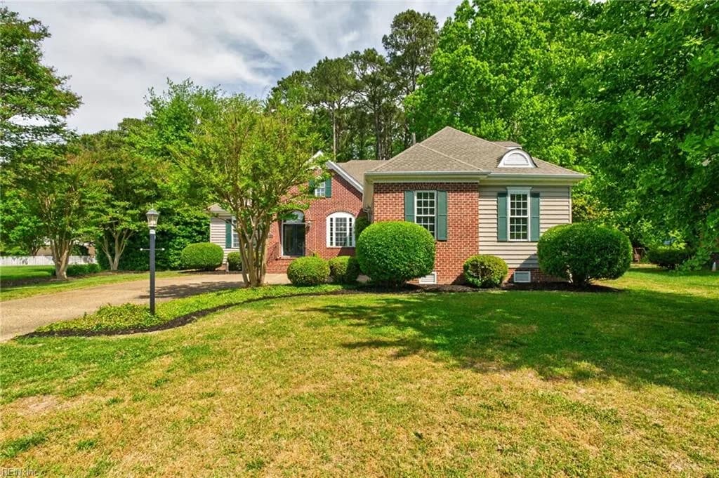 20716 Creekside DR, SMITHFIELD VA 23430 - Photo 4
