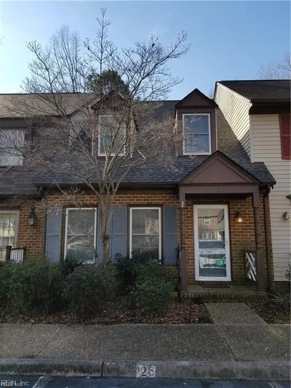 126 Sloane PL, NEWPORTNEWS VA 23606 - Main photo