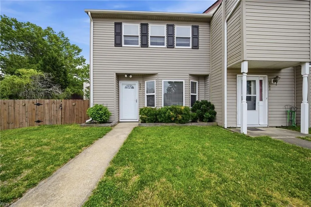 880 Riverbend RD, Virginia Beach — 2 bed Residential, 1,064 sqft