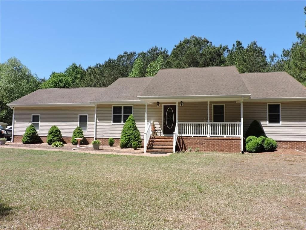 869 EBENEZER CHURCH RD, COBBSCREEK VA 23035 - Main photo