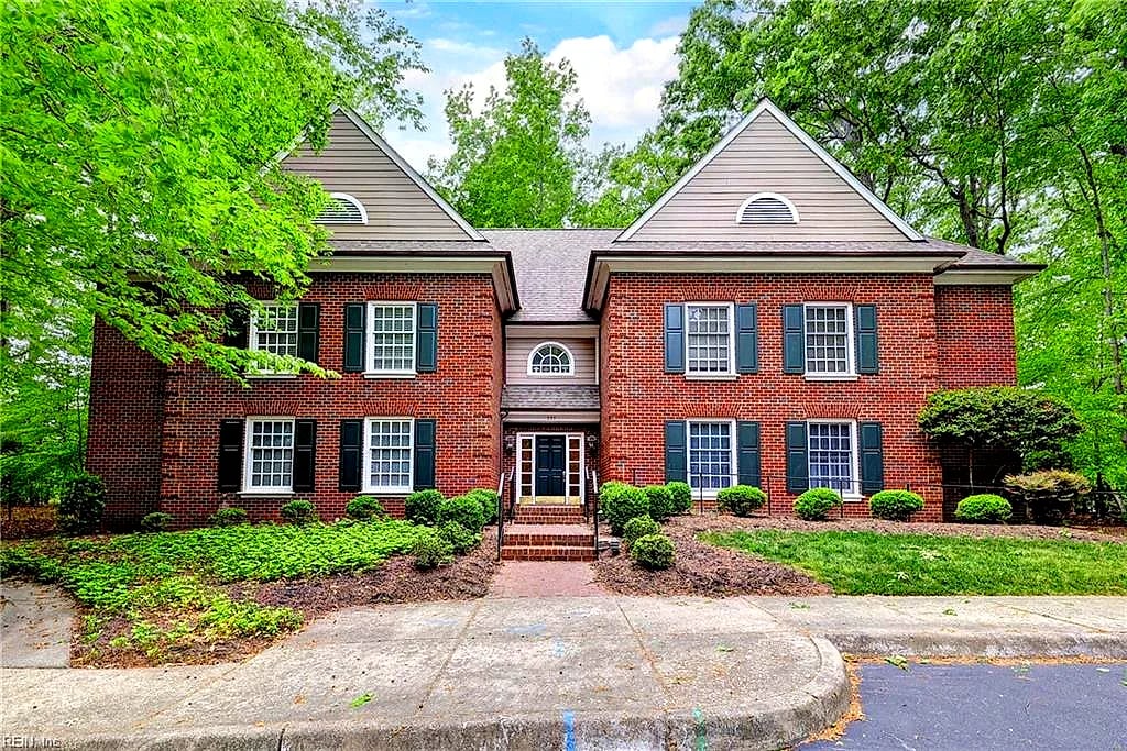 237 Woodmere DR #B, Williamsburg — 2 bed Residential, 1,434 sqft