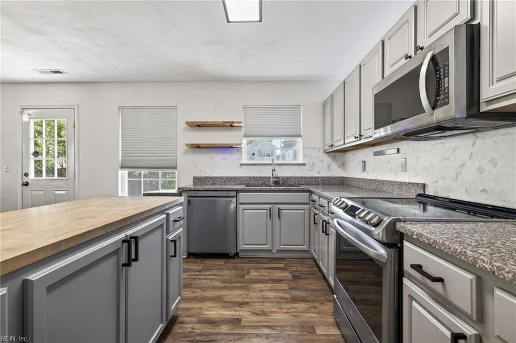 3763 Cape Henry AVE, NORFOLK VA 23513 - Photo 5