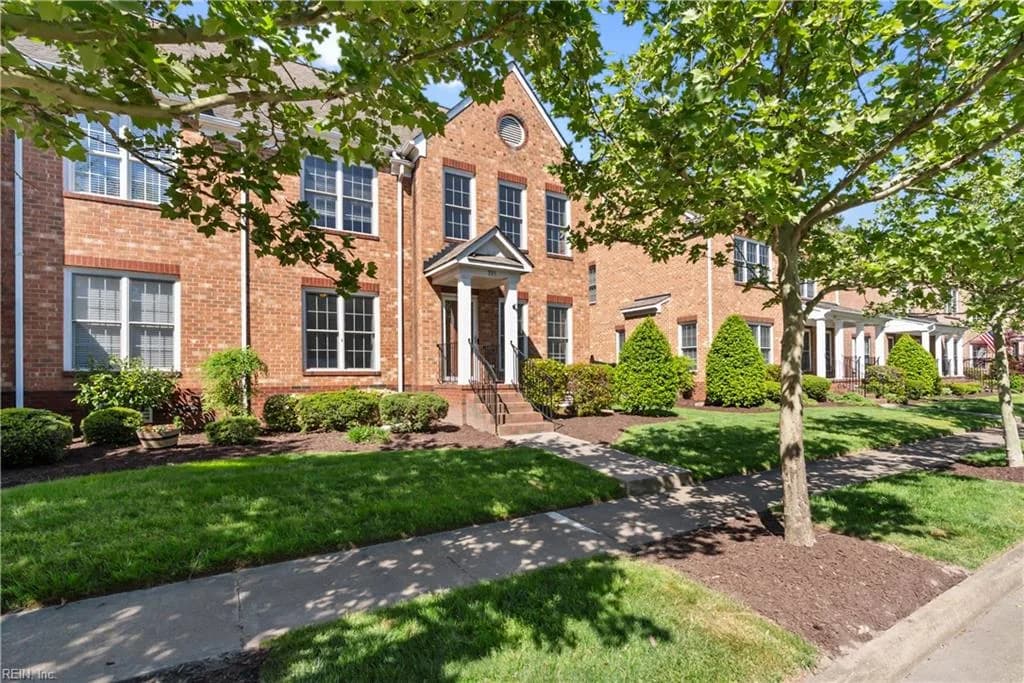 335 Herman Melville AVE, NEWPORTNEWS VA 23606 - Main photo