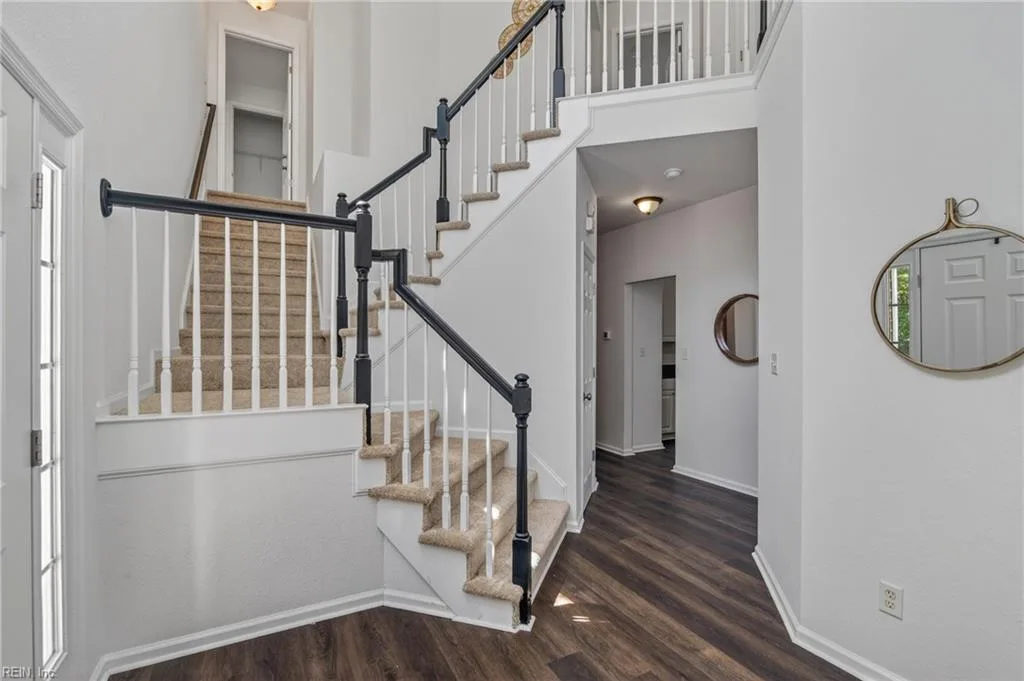 6991 Lakeside DR, HAYES VA 23072 - Photo 5