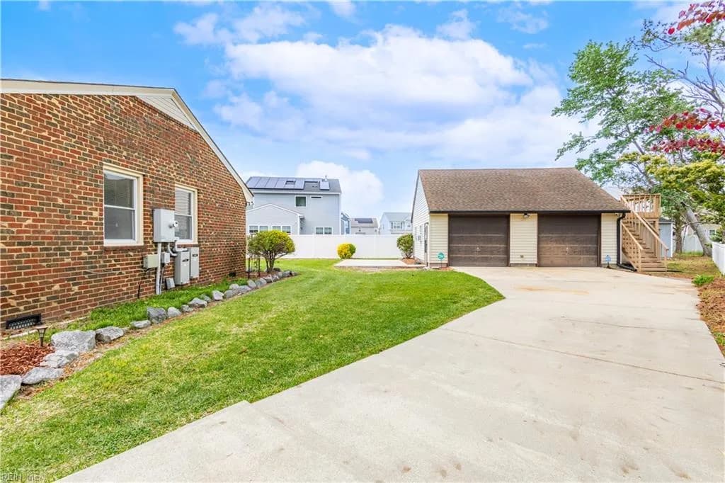 4211 Redfern LN, CHESAPEAKE VA 23321 - Photo 4
