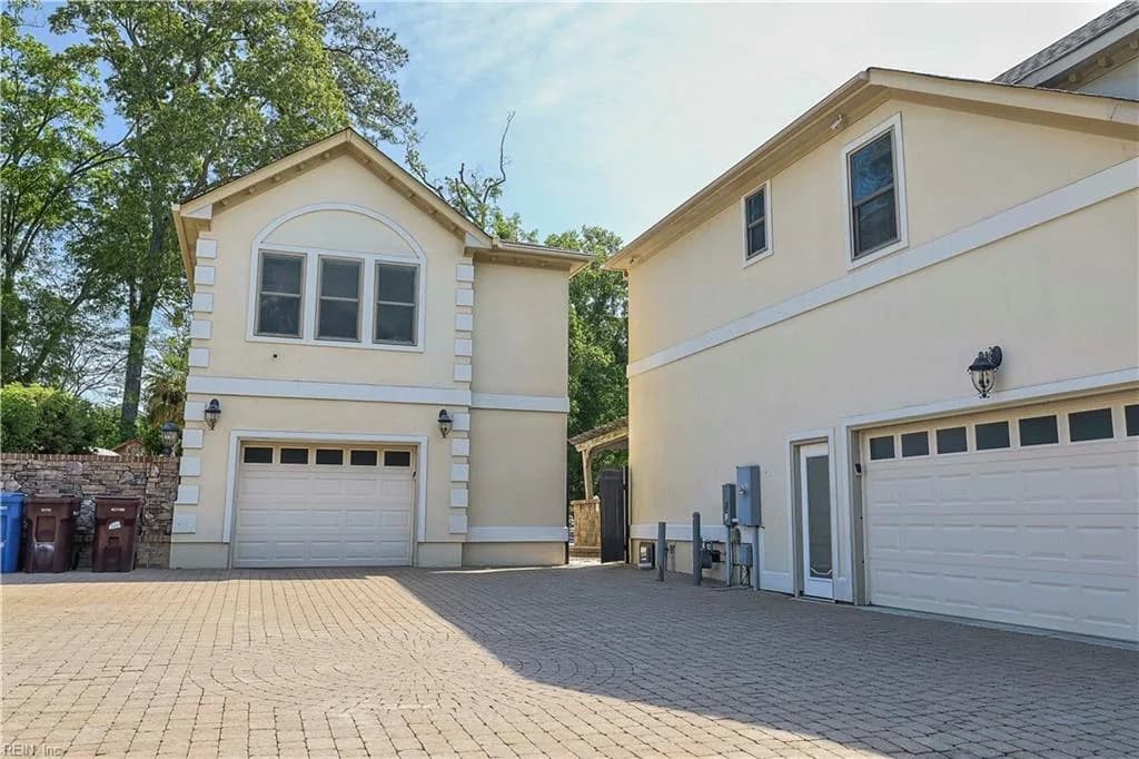 501 Shadow Brooke DR, CHESAPEAKE VA 23320 - Photo 4