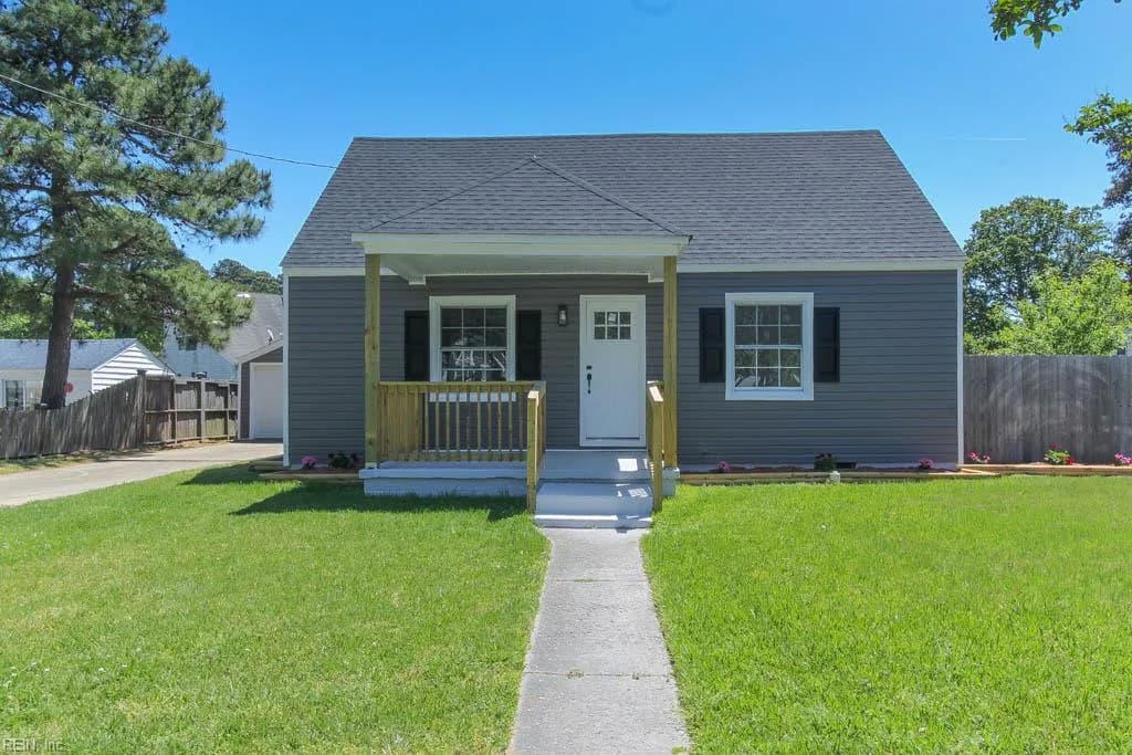 423 Fresh Meadow RD, NORFOLK VA 23503 - Main photo