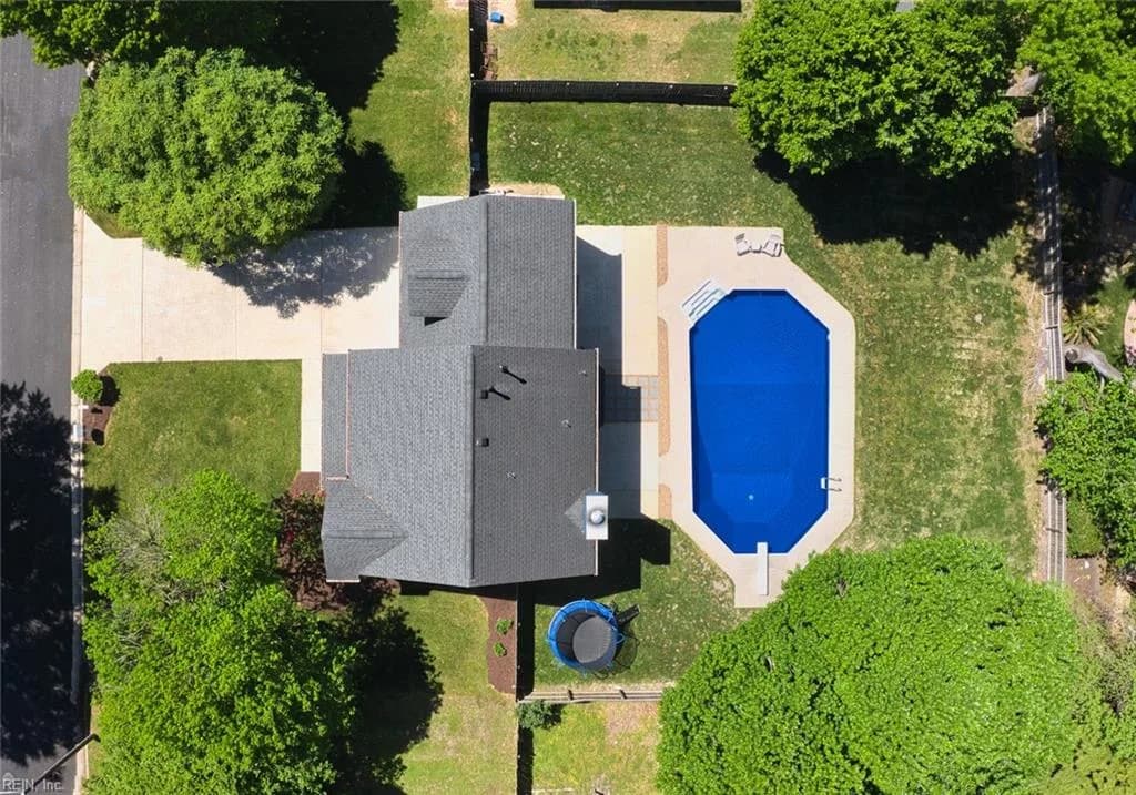 516 Whistle Town RD, CHESAPEAKE VA 23322 - Photo 4