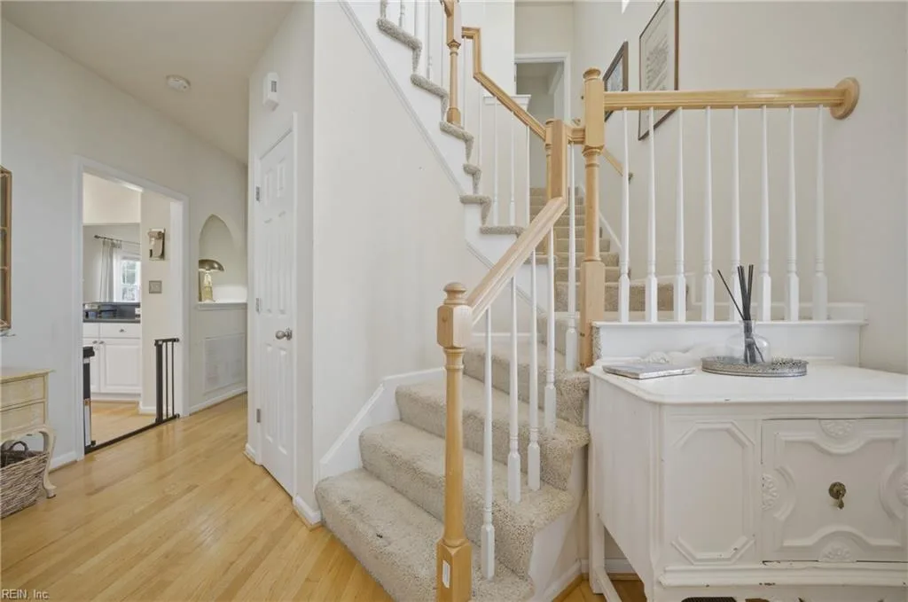 4829 Hook LN, VIRGINIABEACH VA 23455 - Photo 5