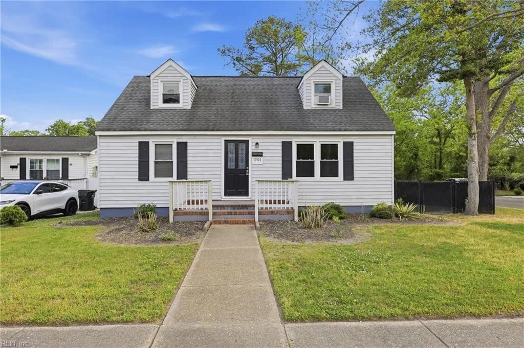 1701 Morris AVE, NORFOLK VA 23509 - Photo 2
