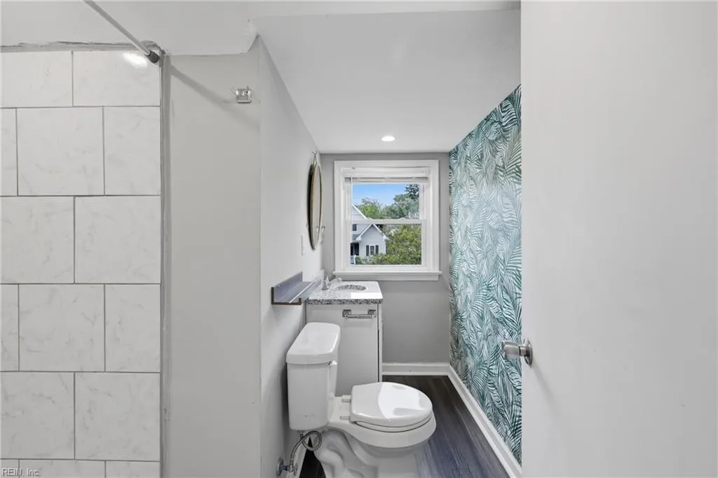 1701 Morris AVE, NORFOLK VA 23509 - Photo 4