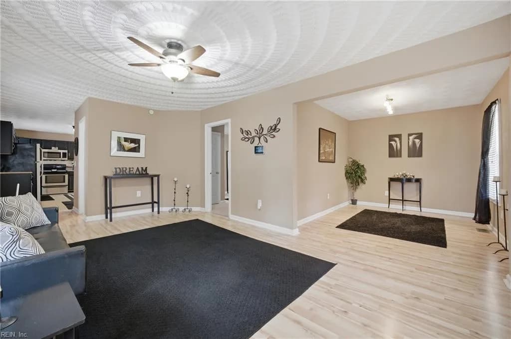 3217 Verdun AVE, NORFOLK VA 23509 - Photo 4
