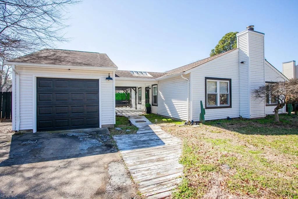 4604 Southampton ARCH, Portsmouth — 3 bed Residential, 1,482 sqft