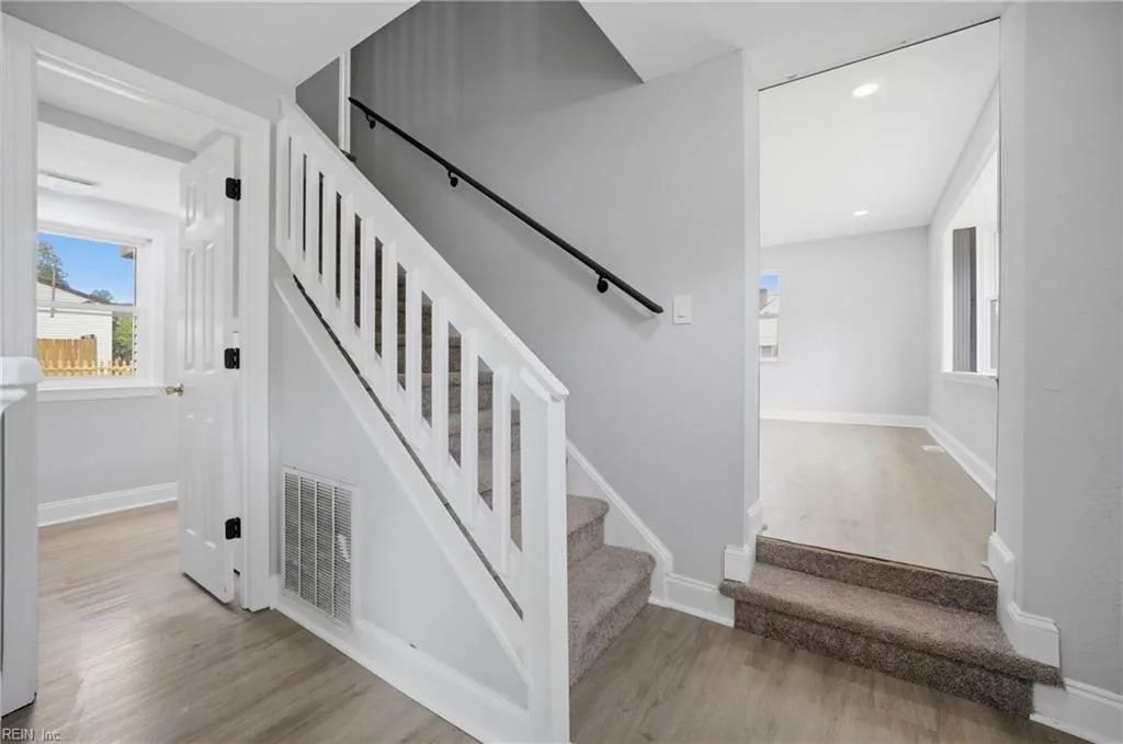 15 Langston BLVD, HAMPTON VA 23666 - Photo 4