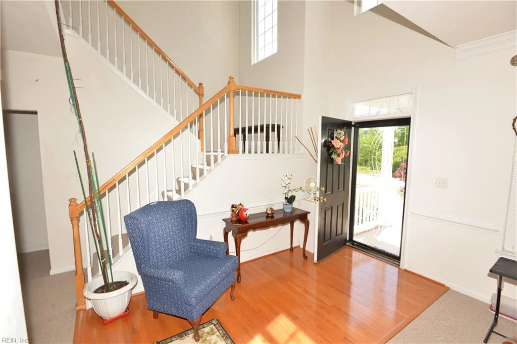 10455 Sylvia CIR, WINDSOR VA 23487 - Photo 4