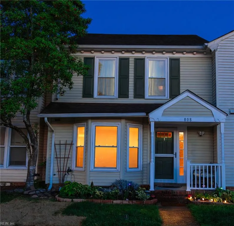 808 Federal CT, Virginia Beach — 2 bed Residential, 1,124 sqft