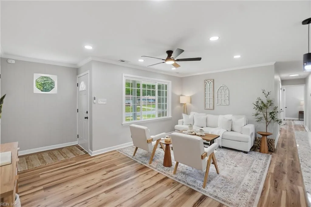 409 Lineberry RD, VIRGINIABEACH VA 23452 - Photo 5