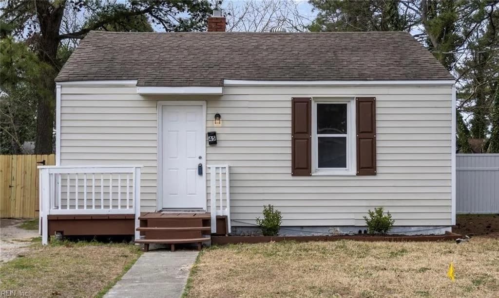 45 Pollux CIR E, PORTSMOUTH VA 23701 - Photo 2