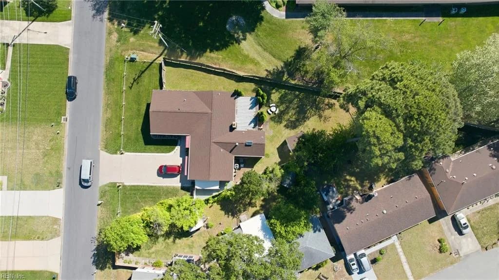 229 Newtown RD S, NORFOLK VA 23502 - Photo 2