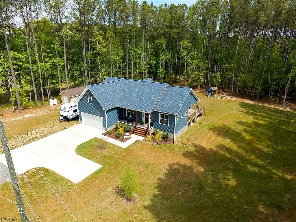11511 Deep Point LN, GLOUCESTER VA 23061 - Main photo
