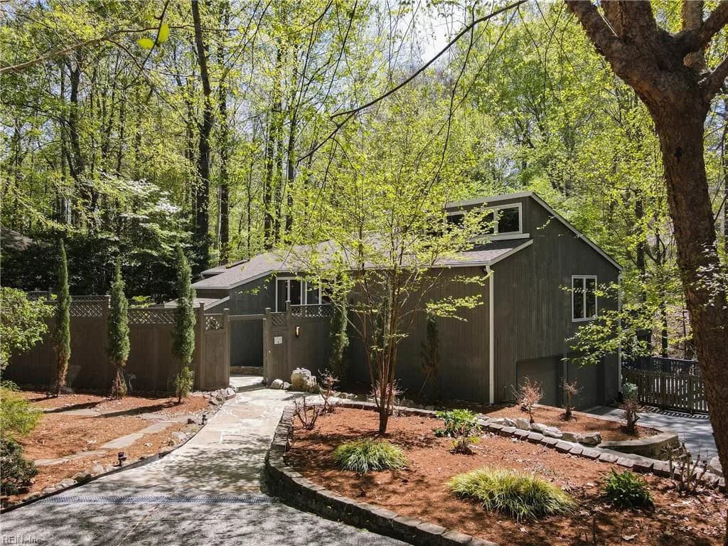 109 Holdsworth RD, WILLIAMSBURG VA 23185 - Photo 5