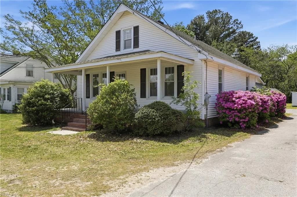 812 S Church ST, SMITHFIELD VA 23430 - Photo 4