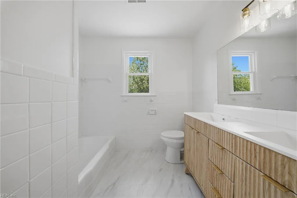6809 Fordwick DR, NORFOLK VA 23518 - Photo 5