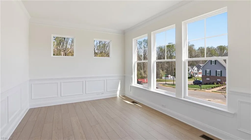 6274 Old Gloucester WAY, GLOUCESTER VA 23061 - Photo 5