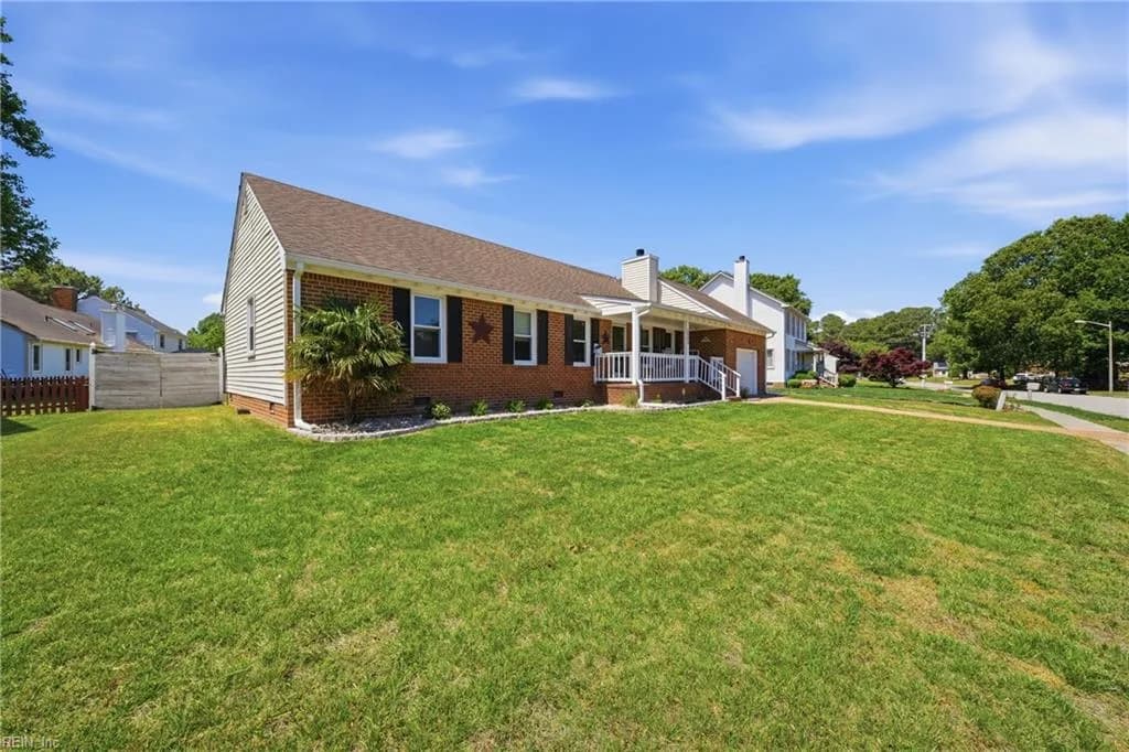 3904 Forresthills DR, PORTSMOUTH VA 23703 - Photo 3