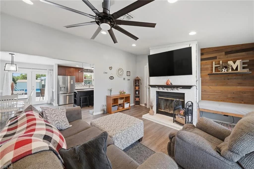 3904 Forresthills DR, PORTSMOUTH VA 23703 - Photo 5