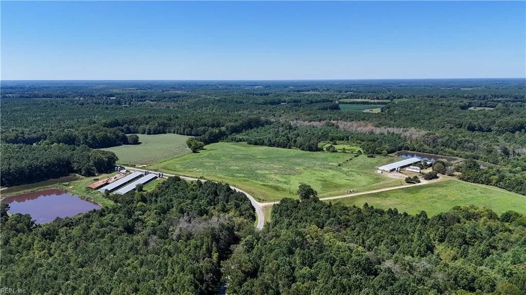 27950 Garris Mill RD, BOYKINS VA 23827 - Photo 4