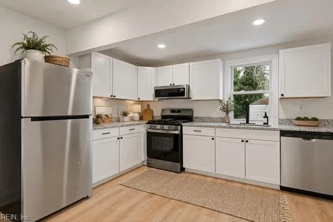 1300 Sunset DR, NORFOLK VA 23503 - Photo 3