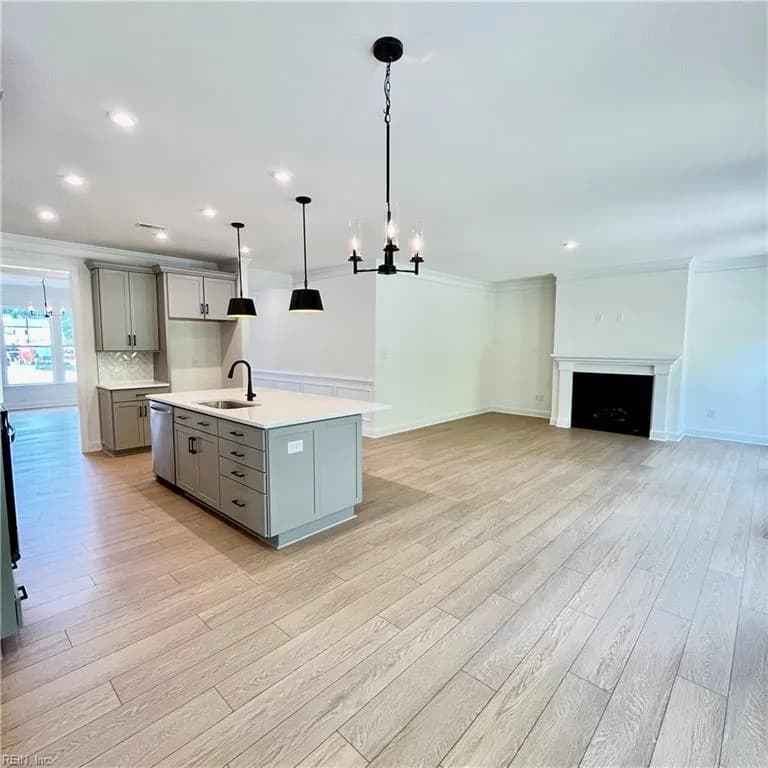 1130 Wharf Hill DR, SMITHFIELD VA 23430 - Photo 3