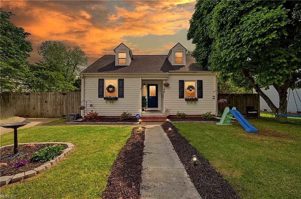 165 Rodman RD, NORFOLK VA 23503 - Main photo