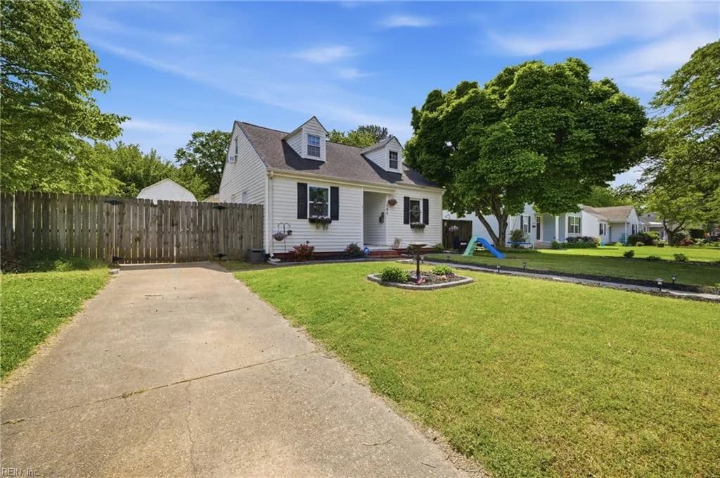 165 Rodman RD, NORFOLK VA 23503 - Photo 3