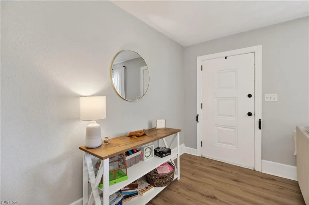 4621 Haywood DR, PORTSMOUTH VA 23703 - Photo 4